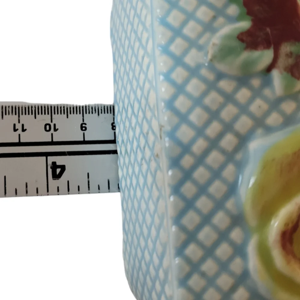 Vintage Rose Trinket Box Lattice Textured